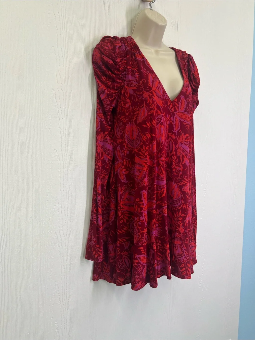 Free People - Hello Lover Red Floral V Neck Puff Long Sleeve Blouse Size Small